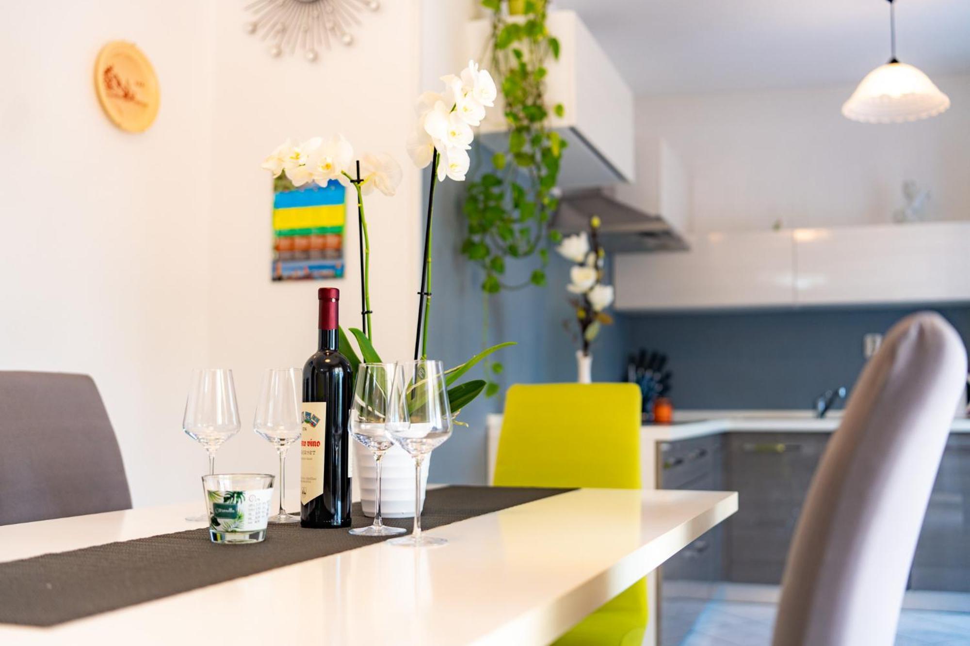 Apartments Lores Rab Town Luaran gambar