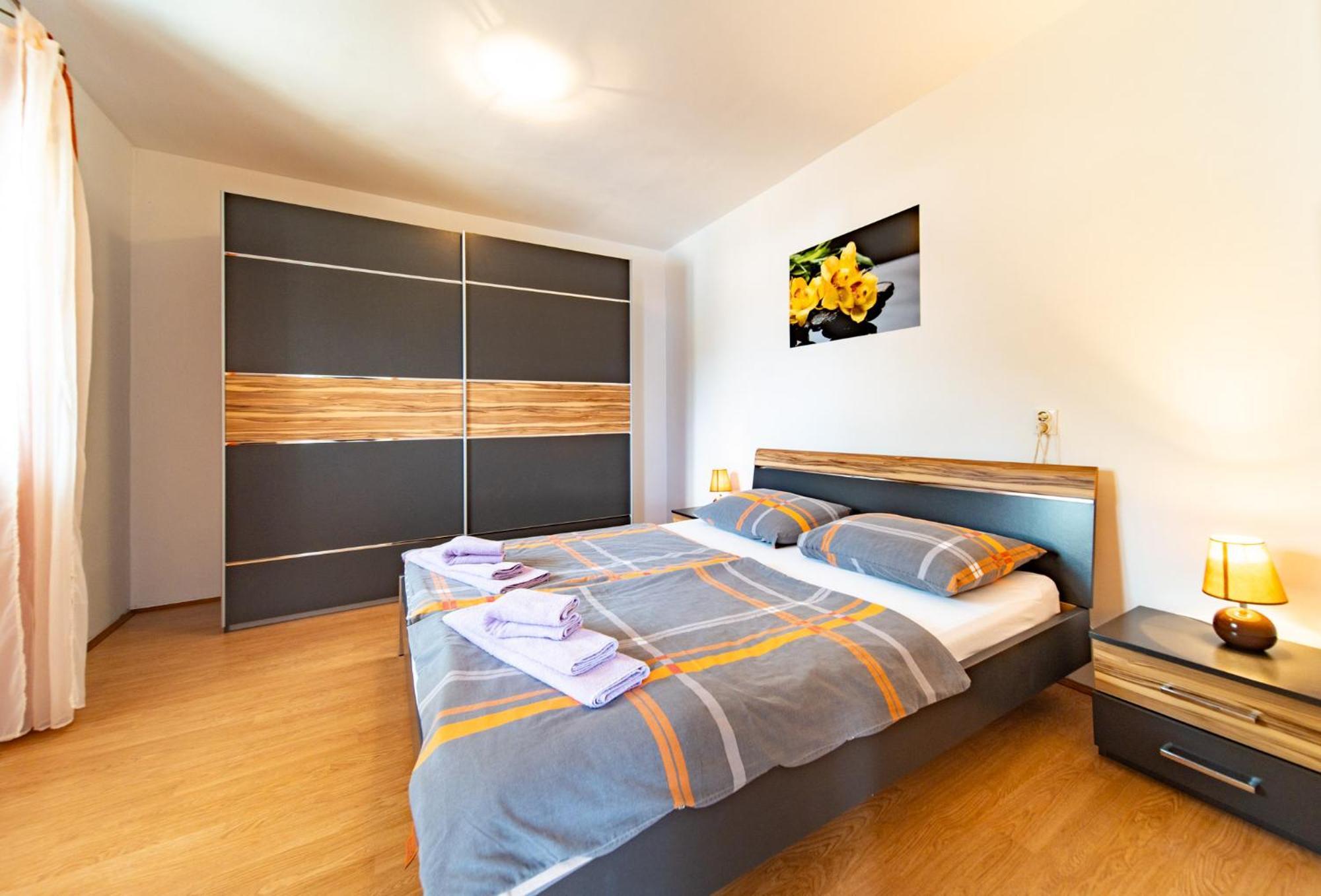Apartments Lores Rab Town Luaran gambar